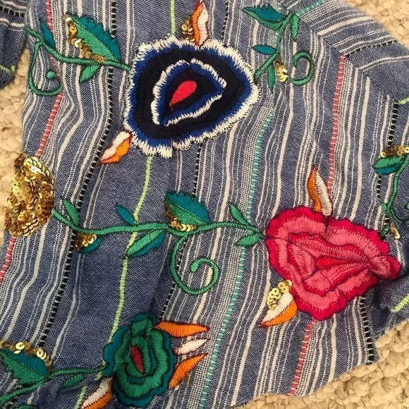 Flont embroidered strapless bell sleeve mod blue top M - Picture 7 of 15